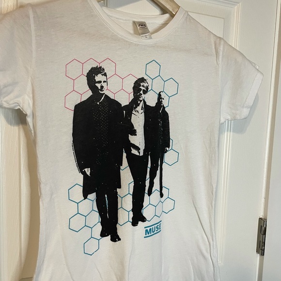 Next Level Apparel Muse white band tee jr sz XL - Picture 2 of 5